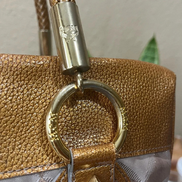 MCM Bag - Picture 6 of 16